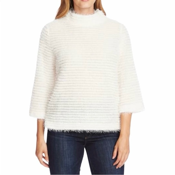 Vince Camuto Sweaters - NWT VINCE CAMUTO Eyelash Fringe Popcorn Sweater in Ivory, Size Medium